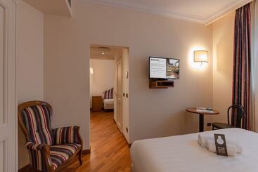 B&b Hotel Firenze Laurus Al Duomo
