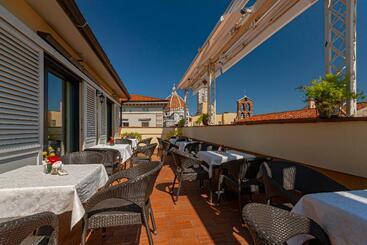 B&b Hotel Firenze Laurus Al Duomo