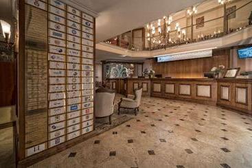 B&b Hotel Firenze Laurus Al Duomo