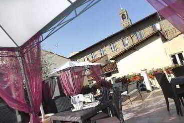 هتل Bernini Palace