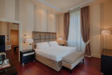 Gh Palazzo Suite & Spa - Livorno