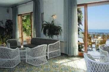 هتل Giardino Sul Mare