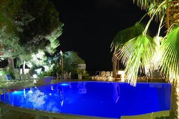 هتل Giardino Sul Mare