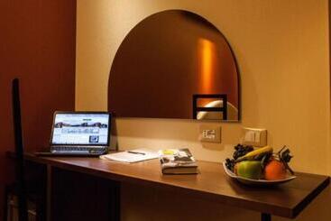 La Villa   Sure Hotel Collection By Best Western