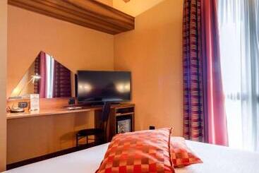 La Villa   Sure Hotel Collection By Best Western