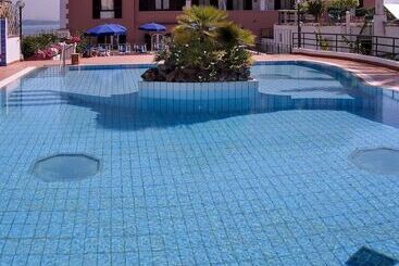 هتل Mare Blu Terme