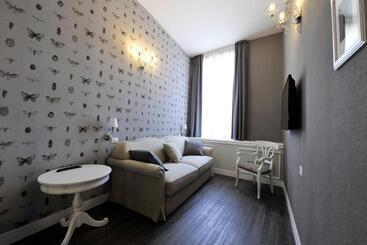 Maxxim Hotel & Loft