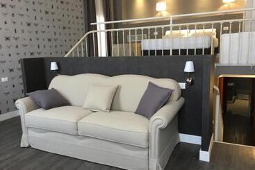 Maxxim Hotel & Loft