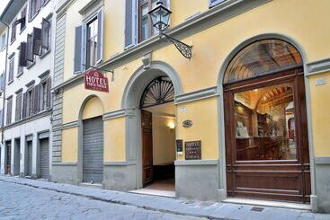 هتل Porta Faenza