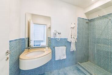 هتل Regina Palace Terme