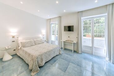 هتل Regina Palace Terme