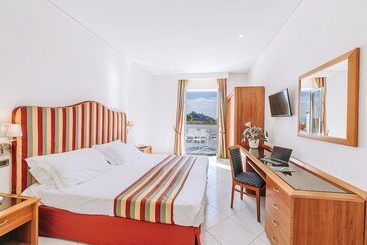 هتل Regina Palace Terme
