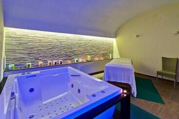 هتل Regina Palace Terme