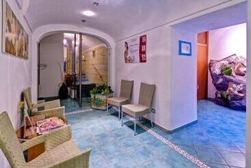 هتل Regina Palace Terme
