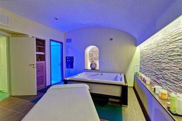 هتل Regina Palace Terme