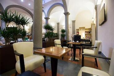 Relais Hotel Centrale Dimora Storica
