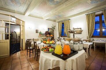 Relais Hotel Centrale Dimora Storica