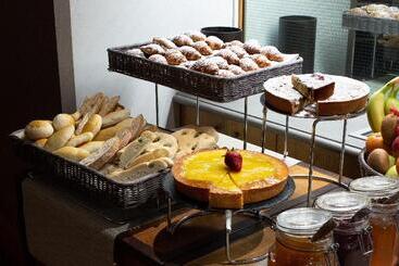 Starhotels Tuscany