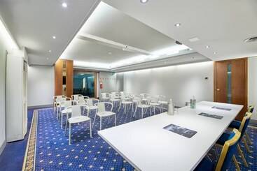 호텔 The Plaza