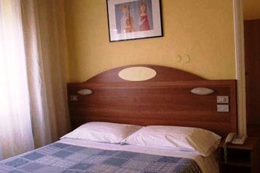 Bh Colombo Hotel Boschetto Holiday