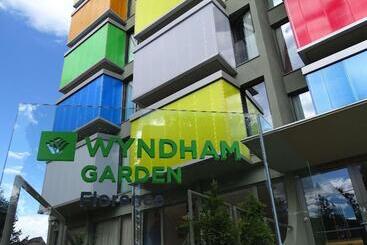 هتل Wyndham Garden Florence