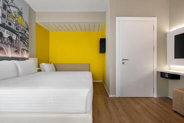 هتل Wyndham Garden Florence