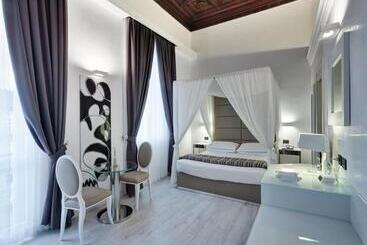 Lhp Hotel River & Spa