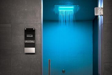 Lhp Hotel River & Spa
