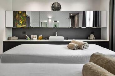Lhp Hotel River & Spa