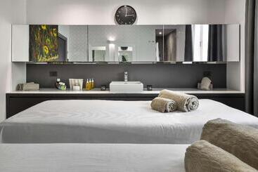Lhp Hotel River & Spa