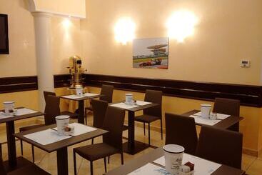 Mokinba Hotels Baviera