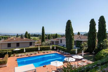 Appartamenti Residence Poggio Golf Chianti Firenze