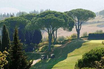 Appartamenti Residence Poggio Golf Chianti Firenze