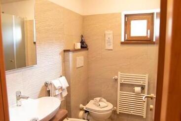 هتل Albergo Bucaneve