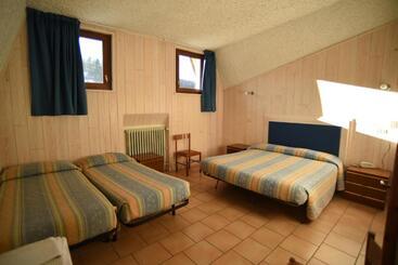 هتل Albergo Bucaneve