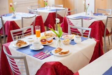 هتل Albergo La Piazzetta