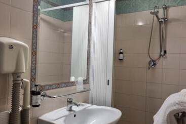 Phi Hotel Ambra