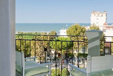 هتل Atlantic Riviera Mare