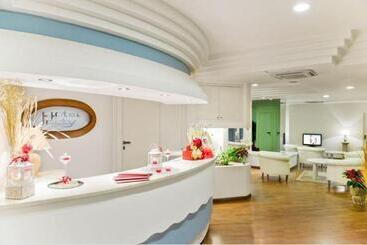 Hotel City