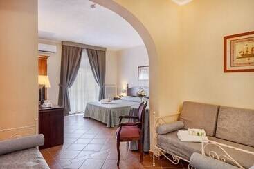 Colonna Palace Hotel Mediterraneo