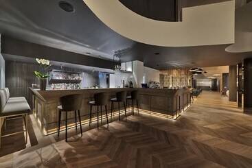 هتل Esplanade Tergesteo  Luxury Retreat