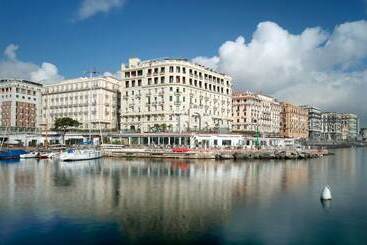 Eurostars Hotel Excelsior - Naples