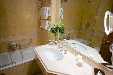 هتل Excelsior Palace Palermo