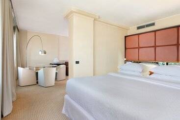 هتل Four Points By Sheraton Padova