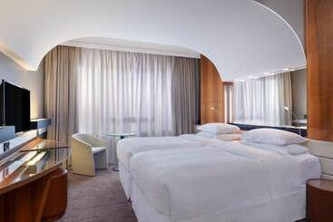 هتل Four Points By Sheraton Padova