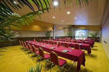 هتل Four Points By Sheraton Padova