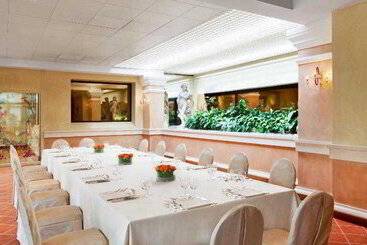 هتل Four Points By Sheraton Padova