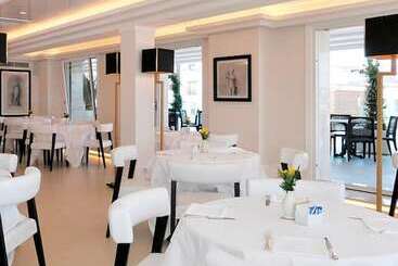 Grand Hotel Oriente - Naples