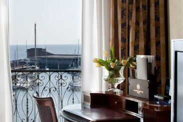 Grand Hotel Santa Lucia