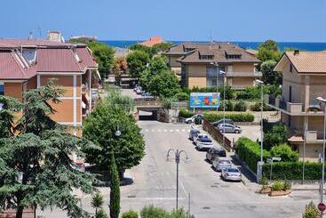 La Terrazza - Porto san Giorgio